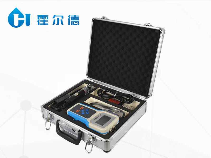 土壤水分溫度電導率速測儀可實時采集多個參數(shù)