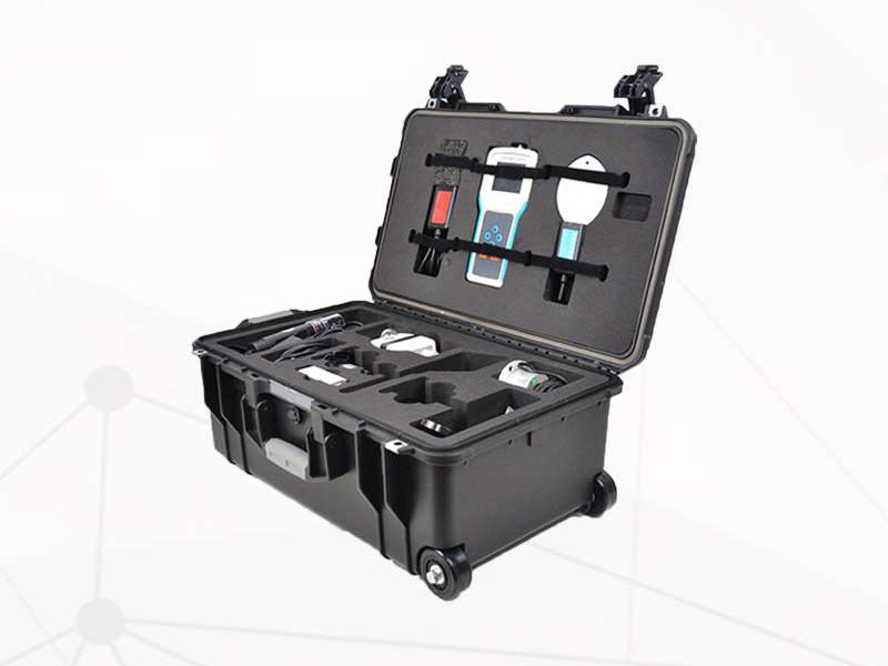 手持農(nóng)業(yè)環(huán)境檢測(cè)儀，為農(nóng)業(yè)生產(chǎn)提供數(shù)據(jù)支持