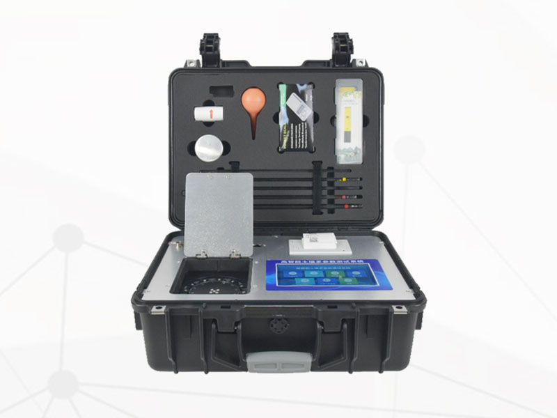 多參數(shù)土壤分析儀，配備wifi聯(lián)網(wǎng)上傳數(shù)據(jù)